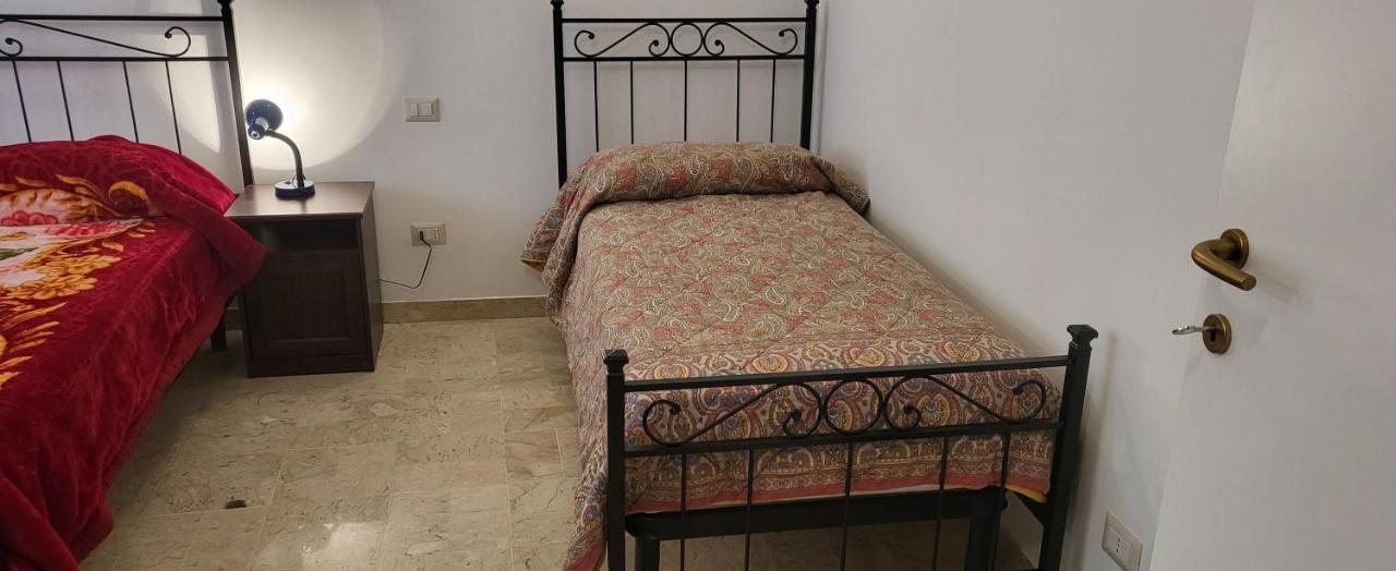Apartment Nonna Anna Rome Bagian luar foto
